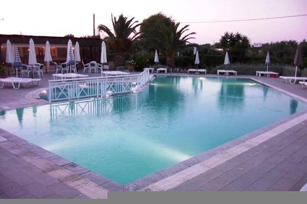 Alkmini Hotel Theológos Exterior foto